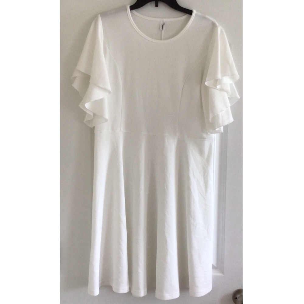 Women's White Fit and Flare Skater Cocktail Dress